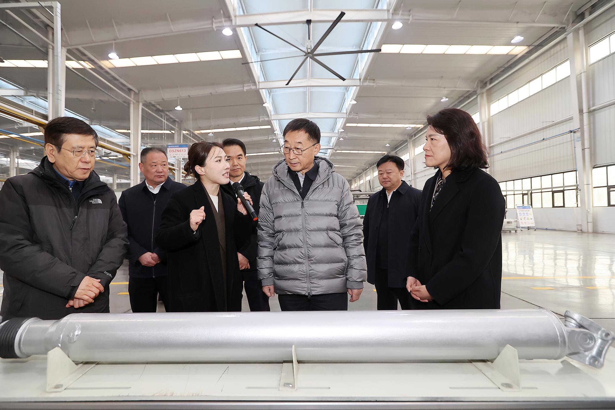 刘宁 2_20250222174911.jpg 刘宁 2_20250222174911.jpg