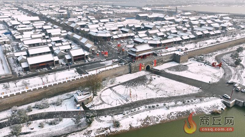 雪后古城 银装素裹